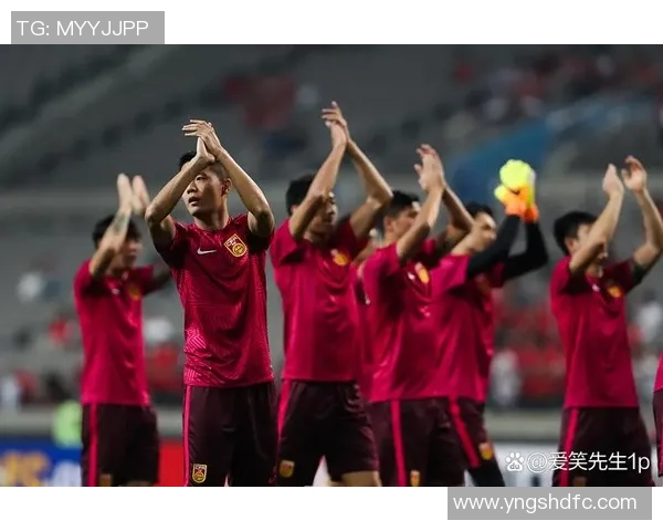 瞧那些成功出线的国足球星们展现了怎样的拼搏与努力
